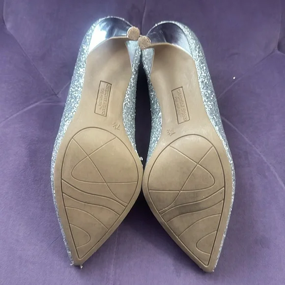 Christian Siriano Silver Heels - Picture 5 of 6